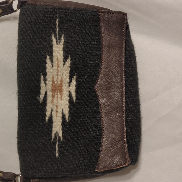 Wool Rug Bag - Picture 2 of 9